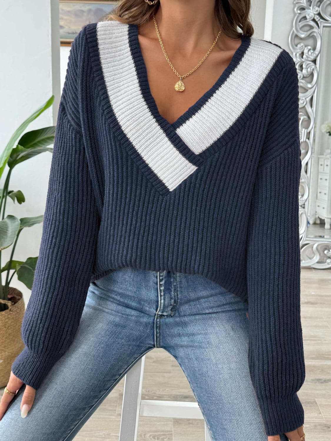 Color Block Long Sleeve Sweater - Love Salve